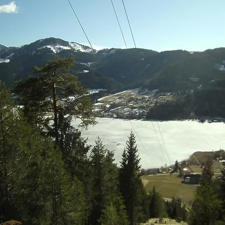 Haus Waldblick شقة