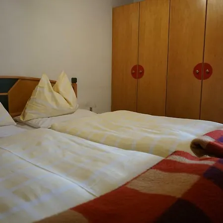 Haus Waldblick Apartment Weissensee
